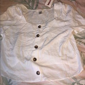 Women’s dressy top